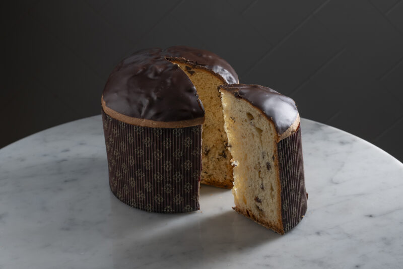 PANETTONE AMARENA E CIOCCOLATO